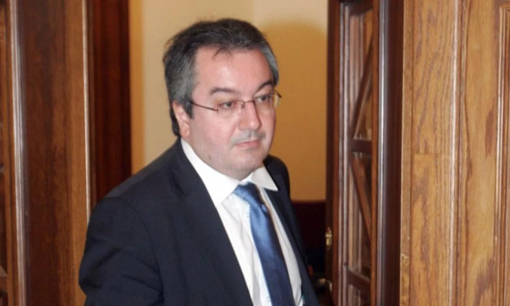 Μόσιαλος: Μειώθηκαν οι θάνατοι στις ΜΕΘ από κορονοϊό